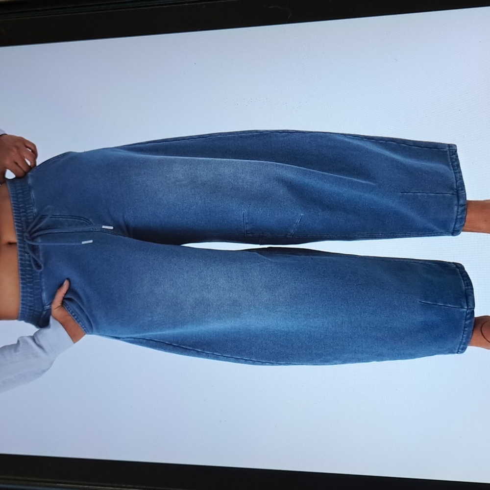 XSMALL .   HALARA FLEX MID RISE DRAWSTRING BARREL LEG JEANS